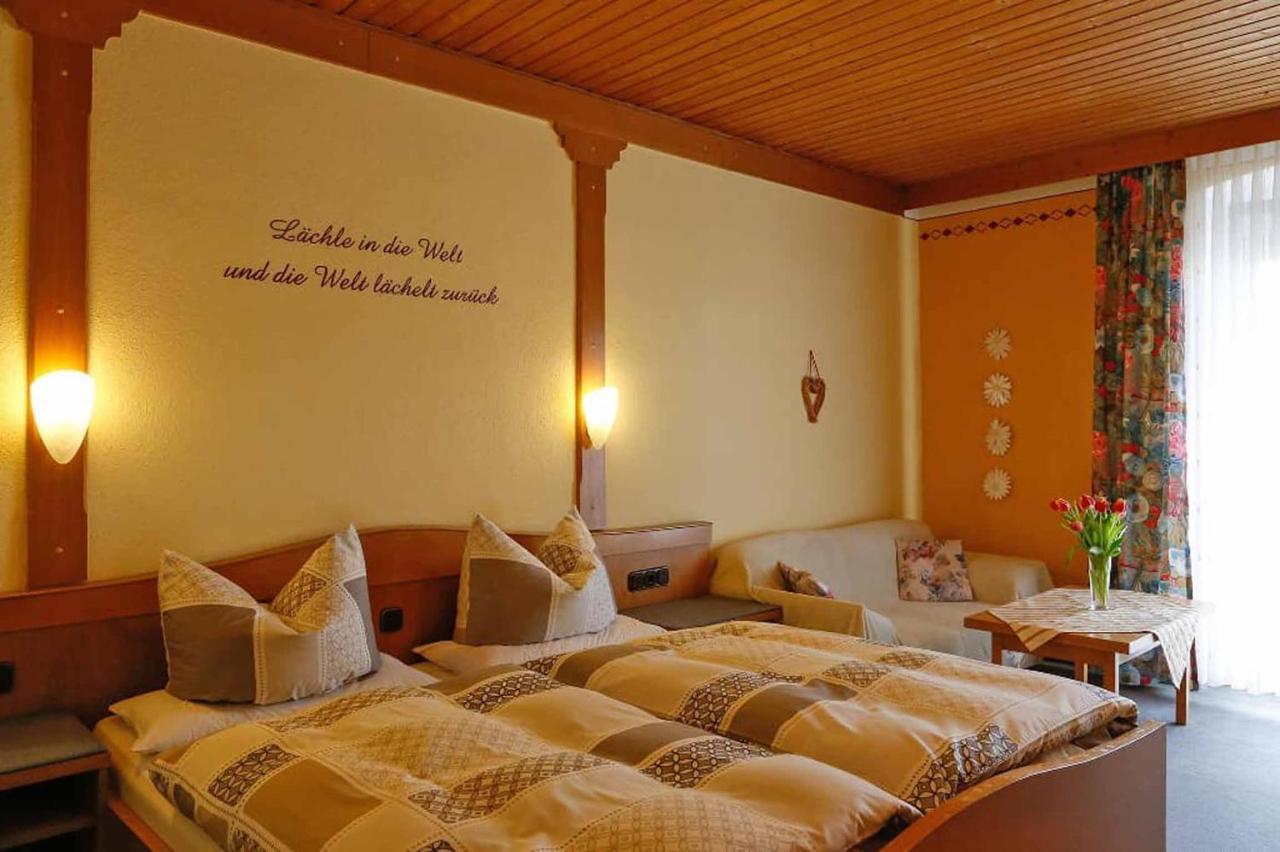 Gasthof-Metzgerei-Pension Schierlitz Рімбах Екстер'єр фото